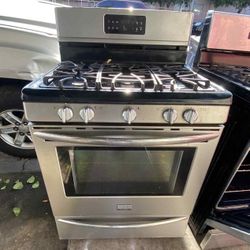 🍂STOVE FRIGIDAIRE 5 BURNERS 🍂✔️STAINLESS STEEL ✔️🆓️FREE DELIVERY🆓️