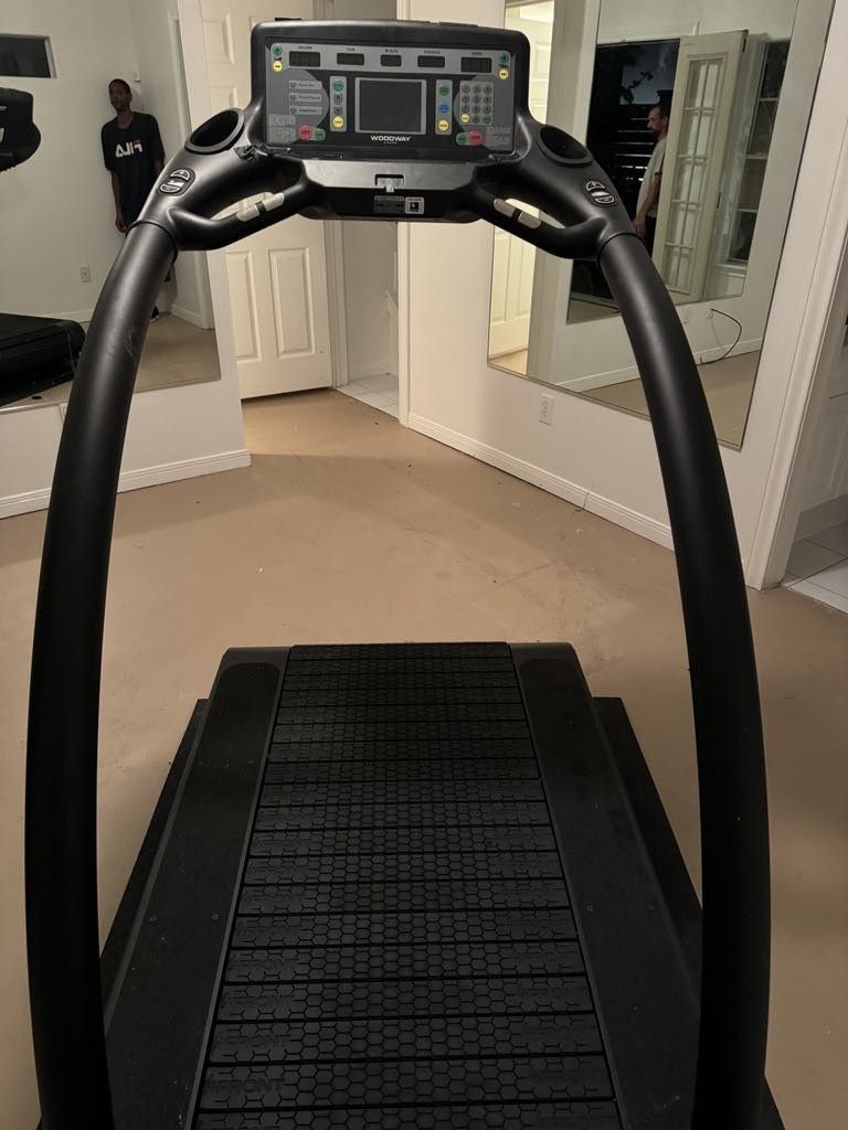 Woodway 4Front Treadmill With 25% Incline And 18mph