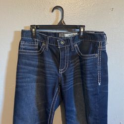 Buckle Jeans