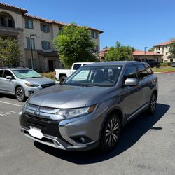 2019 Mitsubishi Outlander SE – Excellent Condition – Clean Title – 130k miles