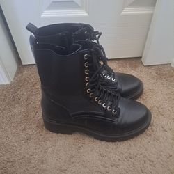 Torrid Boots 9.5W