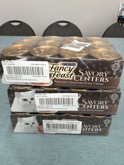 Fancy Feast Savory Centers 24 pack 3oz Cans