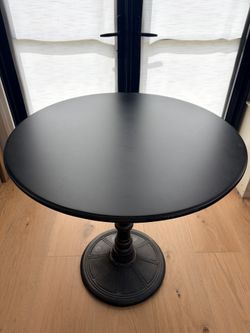 Round French Bistro Table 30”