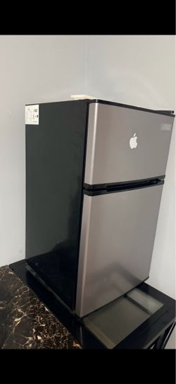 Mini Fridge with Top Freezer