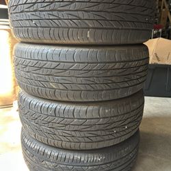 3 - Good Condition Hankook Ventura V2 185/55/16 (Honda Fit)
