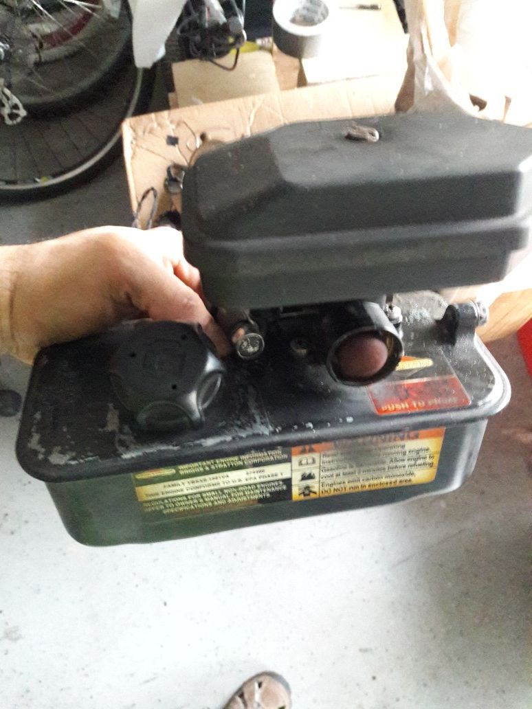 Lawn Mower tank and carburetor and filter