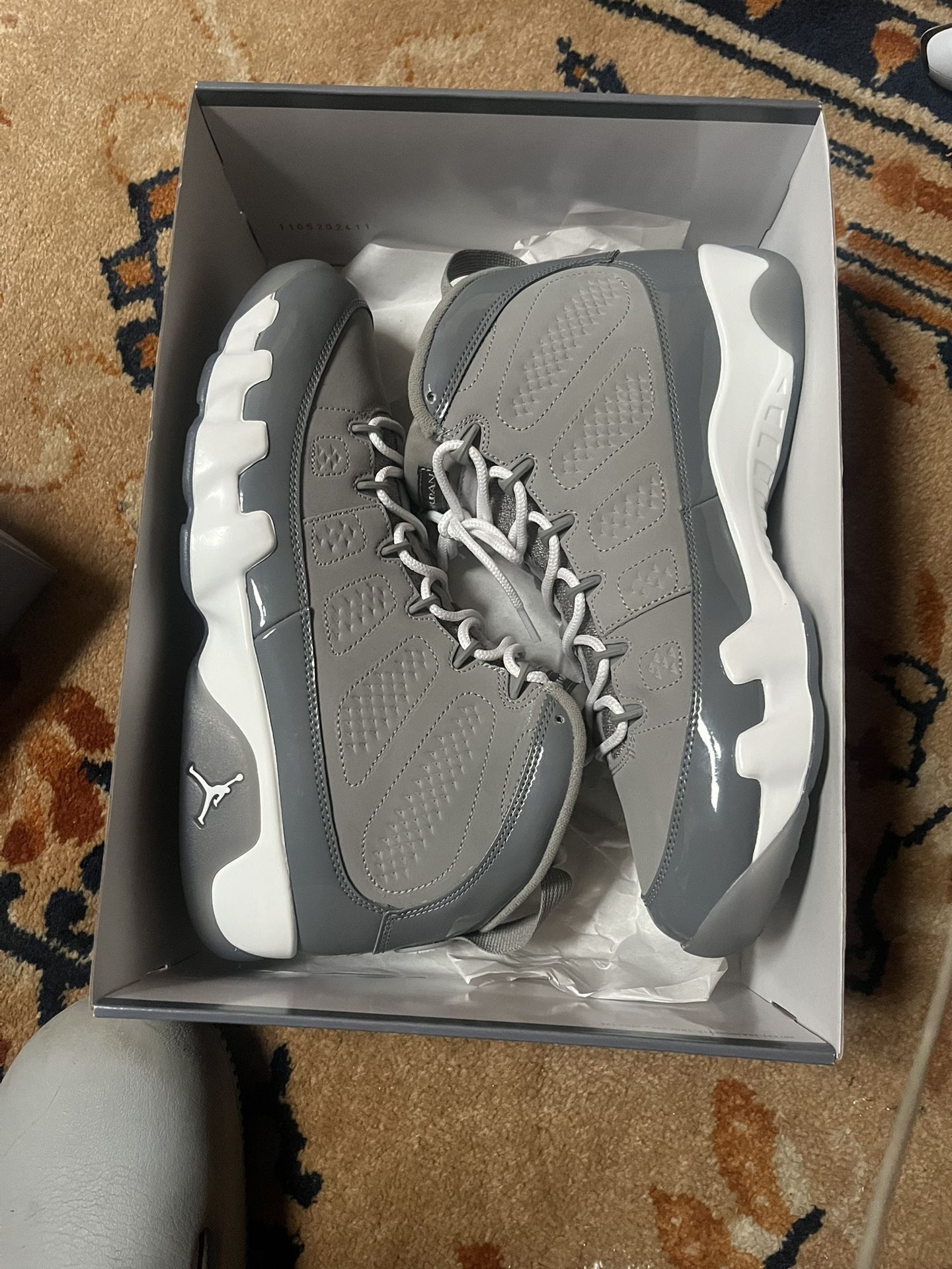 Jordan Retro 9 “Cool Grey”