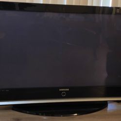 42’’ Samsung HP Plasma TV