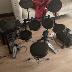 Alesis Electric Drum Set 