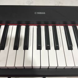 Yamaha Piano 