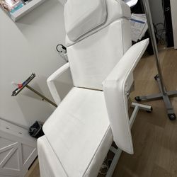 Aesthetic Chair MedSpa