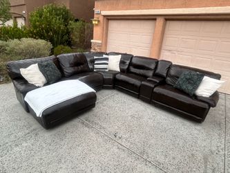 Leather sectional with 3 recliners