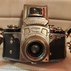 Exakta  Jhagee Dresden Camera 