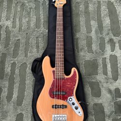 Fender 5 String Jazz Bass