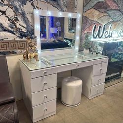 New💌$10 Down Payment Finance 💌Avery White 3 Piece Vanity Set ( Desk/Mirror/Stool )
