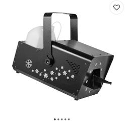 New Snowmaking And Lighting Effect Wireless Machine With Brand New Replacement Bulbs Included