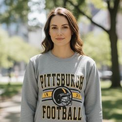 PITTSBURGH Football Gray Lightweight Crewneck Sweatshirt Women’s Size Small