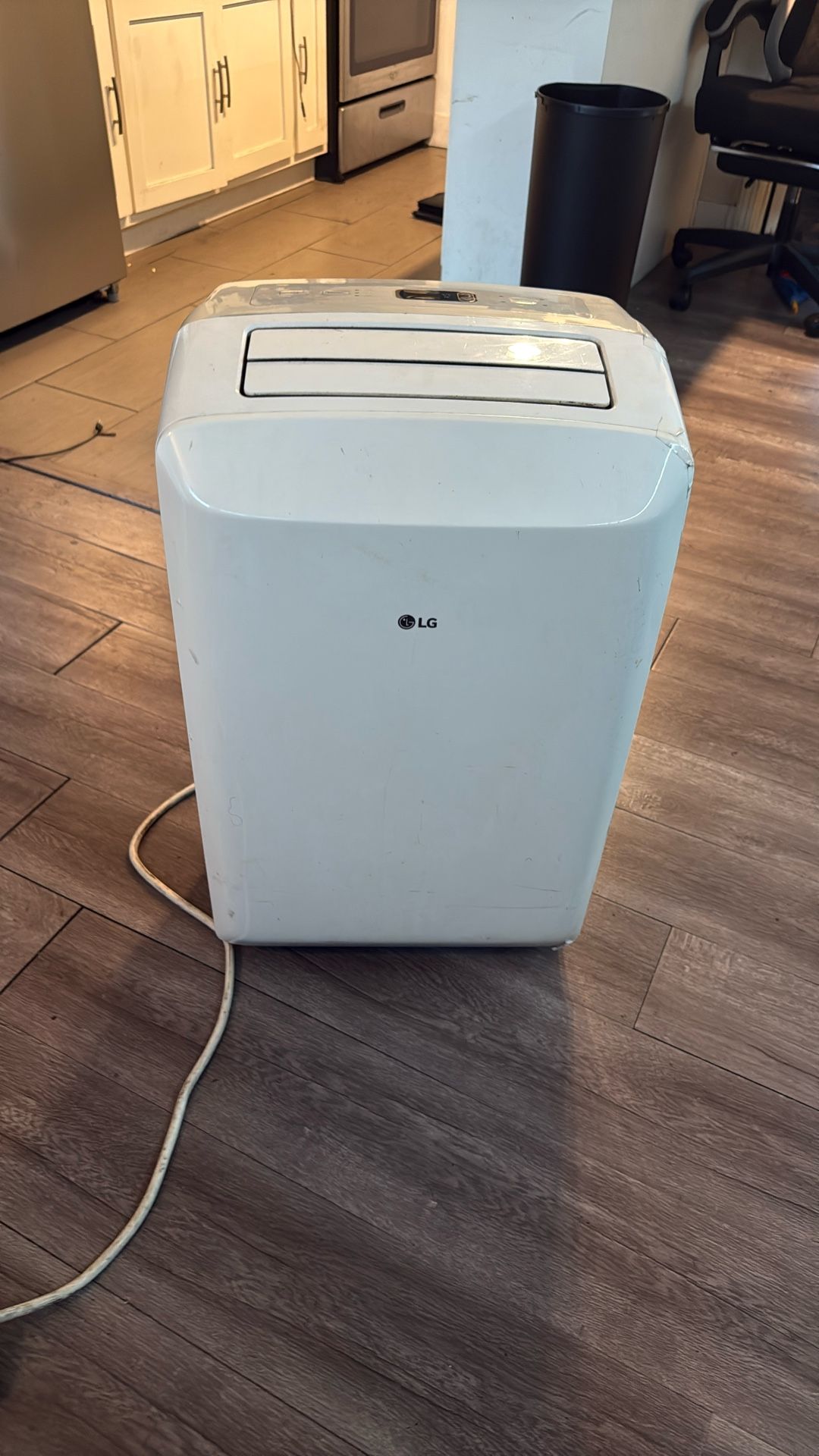 Lg In Home Air Conditioner ( AC Unit)