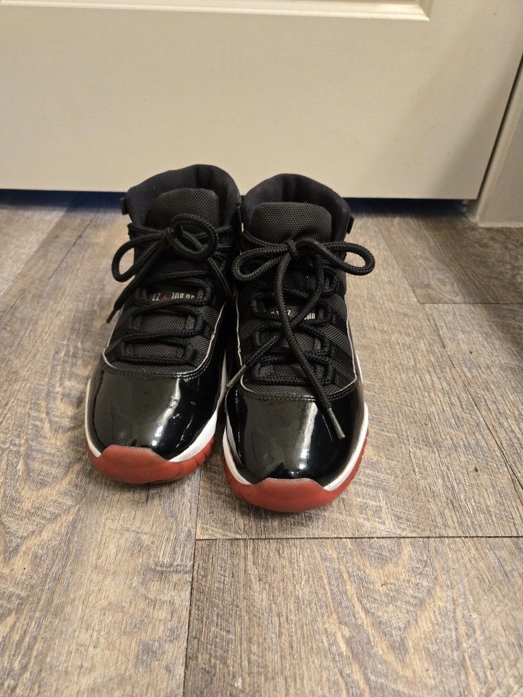 Jordan 11's Size 9 No Box