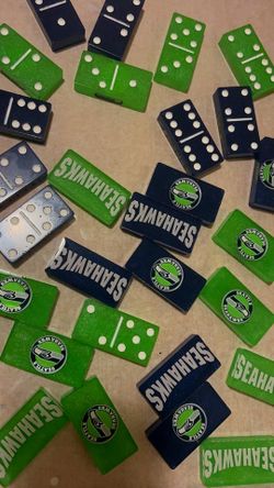 Custom dominoes