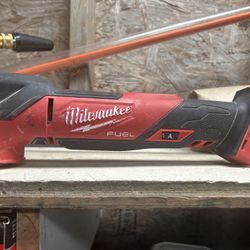 Milwaukee M18 FUEL 18V Lithium-Ion Cordless Brushless Oscillating Multi-Tool (Tool-Only)