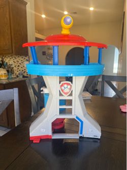 PAW Patrol Adventure Bay Tower