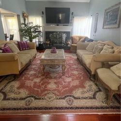 Living Room Furniture all Set Together 