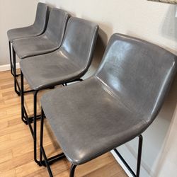 4 Faux Leather Stools 