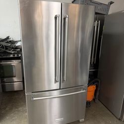KITCHENAID STAINLESS STEEL COUNTER DEPTH FRENCH DOOR REFRIGERATOR WITH ICE AND WATER DISPENSER