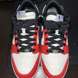 Dunk low “75th Anniversary” Size 10