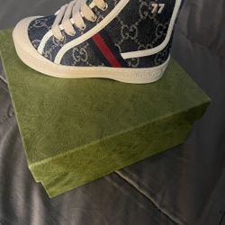 Kids Gucci Size 24 