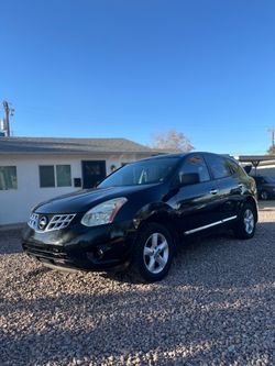 2012 Nissan E S FWD