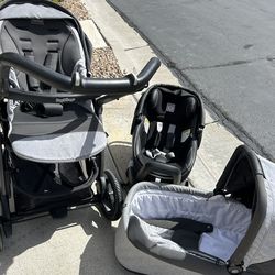 Peg Perego travel system stroller, bassinet and car seat w base bundle