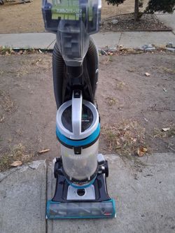 !! Vacuum Bissell Swivel