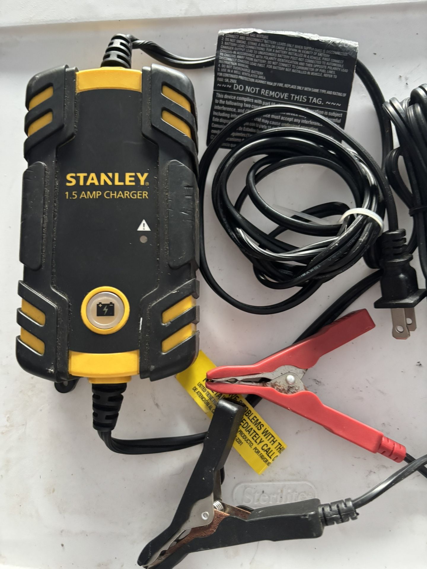 Stanley 1.5 Amp Battery Charger