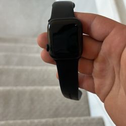 Apple Watch SE 40 MM GPS LTE