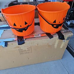 Halloween buckets too