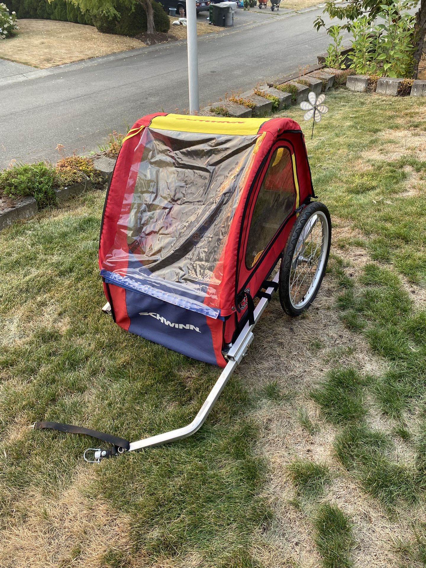 Schwinn Double Bike Trailer for Sale in Renton, WA OfferUp