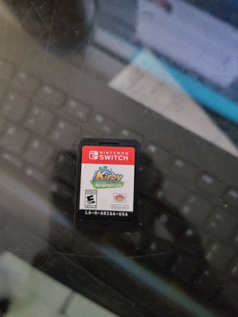 Kirby and the Forgotten Land (Nintendo Switch) Game