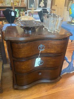 Modern made large 3 draw nightstand by Liberty furniture co.