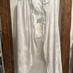 New White Cape