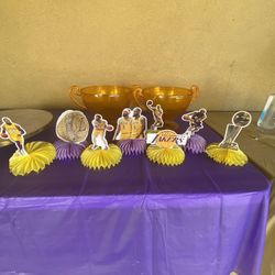 8 Lakers Centerpieces 