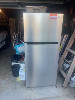 Stainless steel refrigerator