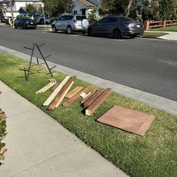 Free Scrap Wood And Rocks And Steel Weight Rack
