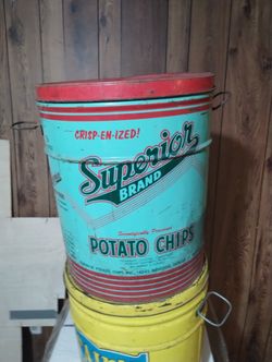 Vintage Tins . 