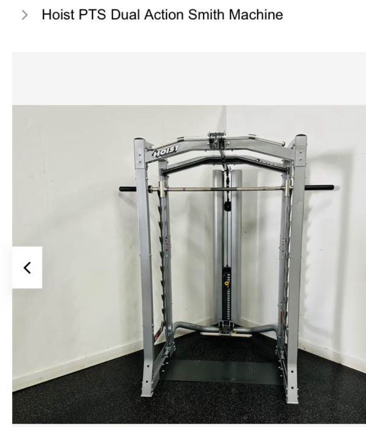 Hoist PTS dual action smith machine. 