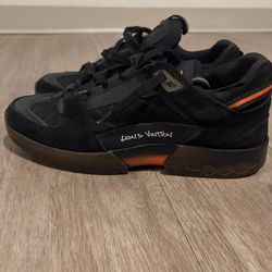 LOUIS VUITTON x LUCIEN CLARK BLACK SNEAKERS