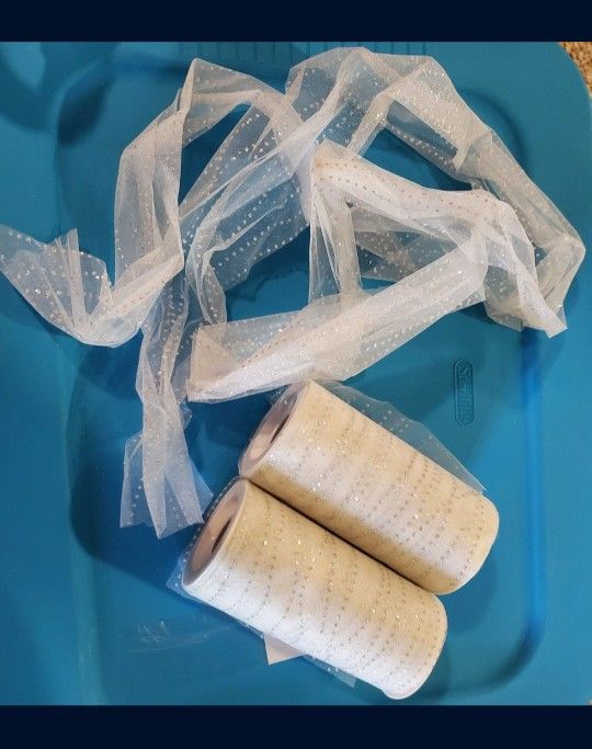 2 rolls of Tulle
