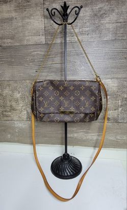 Louis Vuitton Favorite MM Monogram Leather Crossbody Shoulder Bag Purse Handbag