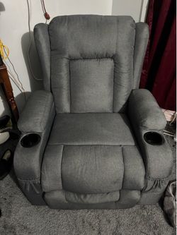 Lift Recliner- never used